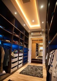 Большая открытая гардеробная комната с комбинированным наполнением Белореченск