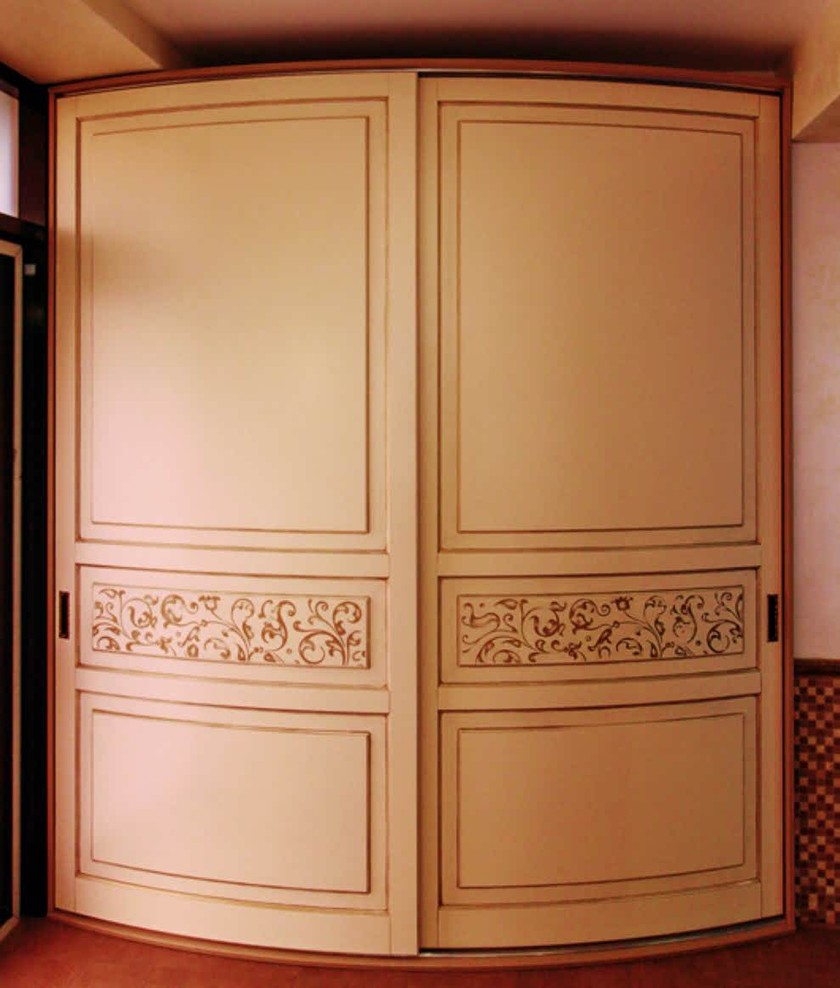 Радиусный шкаф купе с фрезеровкой, эмаль Белореченск